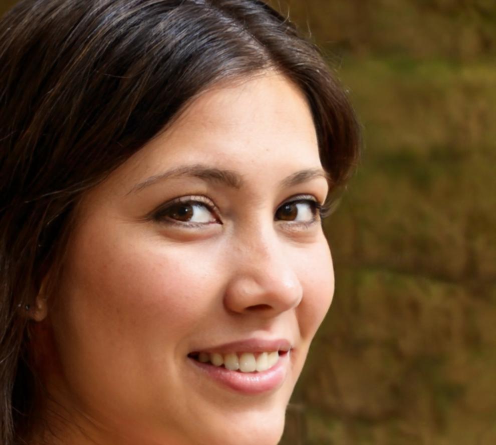 Team leader facilitating collaborative financial learning session